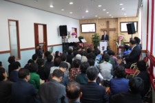 포항빛내리교회, 지난달 30일 남구 효자동 성전에서 설립예배 드렸다
