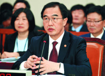 조명균 “北, 개성공단 인근 예성강 수력발전소 가동 중”