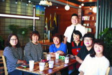‘동네사랑방’ 구세군 첫 선교적교회, 웃음소리 넘친다