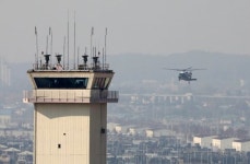 트럼프 대통령 헬기 ‘마린원’ 캠프 험프리스 도착