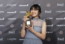 14살에 금마장영화제 최우수여우조연상 수상한 비키 첸