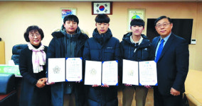 [후속보도] 패딩 벗어준 전농中 ‘선행 삼총사’… “들뜨기 싫어요” 인터뷰도 사양