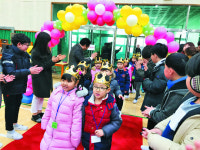 딱딱한 훈화는 옛말… 축제로 진화한 입학식