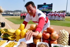 KIA V12 도전장, 김기태 팬들에게 즐거움 주겠다