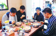 [지역 사회와 함께하는 신학대] 장신대 “주민 속으로” 사랑의 섬김