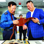 ‘경기남부경찰 기네스’ 13개 분야 14명 선발… 복싱 메달리스트·마라토너 등 다방면 진기록 보유