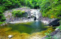 ‘천혜의 비경’ 삼척 덕풍계곡 열린다