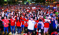 새벽까지 “대∼한민국”… 원없이 즐겼다