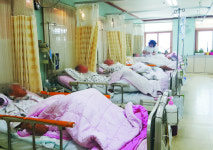 요양병원서 치료 아닌 생활·요양?…10명 중 1명 ‘사회적 입원’