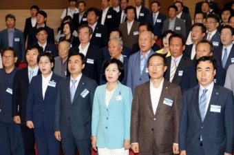 민주당 전당대회 경선룰 최종 확정…원내대표 ‘2인자’ 명문화