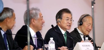 [포토] 문 대통령, 싱가포르 렉처 질의 응답