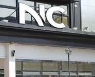 NC백화점 야탑점, 천장 붕괴에도 정상영업 논란