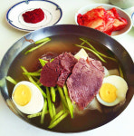 [톡톡！ 우리교회-영락기도원의 여름 별미] 한번 맛보면 못 잊는 ‘기도원 냉면’