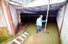 [포토] 시간당 60㎜ 폭우에… 물바다 된 광주 아파트 지하실
