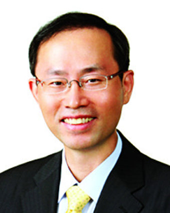 민주당, 헌법재판관 후보자에 김기영 부장판사 추천