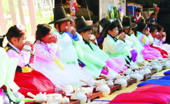 [포토] 다도체험으로 예절 배워요