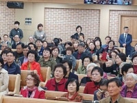 [포착]‘뽀식이’ 이용식 “기도 덕분에 담배 끊고 간증 다녀요.”