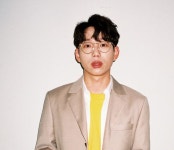 십센치, ‘첫 라이브 앨범’ 겨울 콘서트 ‘4.2’…오픈 1분 전석 매진