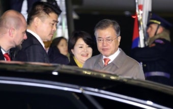문재인 대통령, 체코 원전 세일즈 외교…체코 고평가에 수주 기대감 ↑