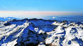 세상을 비추는 빛으로… 새로운 30년, 백두에서 첫발