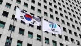 “전기차 충전기 설치해줘” 아파트 정문 막은 50대 주민 재판行
