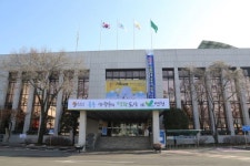 검찰, ‘관급공사 몰아주기’ 의혹 연천군청 압수수색