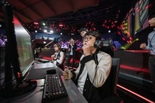 ‘마타’의 사려 깊은 믿음 “페이커, 결승에서 슈퍼캐리 기대”