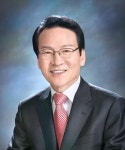 부산공동어시장 대표이사에 박극제 전 부산 서구청장 선출