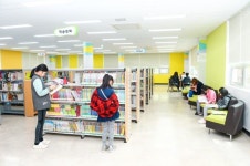 부산 연제구에 전국 최초 공공 ‘만화도서관’ 건립
