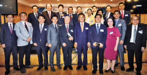 “크리스천들이 크리스천답게 살 때  이 나라가 더 잘 살고 교회도 부흥”