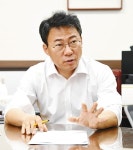 중구청장 “구의회, 예산 볼모로 인사 개입”