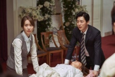 ‘엑시트’ 재난 탈출 액션의 짜릿함 담긴 보도 스틸 8종 최초 공개.
