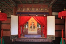 정조 어진 모시던 수원 화령전 보물 된다.