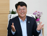 승원자판기고래생태체험관 | 옛 마을·생태체험관·크루즈… 특별한 고래 관광