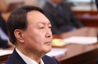문 대통령, ‘윤석열 청문보고서’ 재송부 요청키로…임명 강행 수순