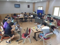 [포토]“수어성경 만들어요”…수어성경 번역 워크숍 중인 기독 농인들