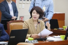 안전망 없이 12m 추락…40대 하청노동자 승강기 설치 중 사망사고
