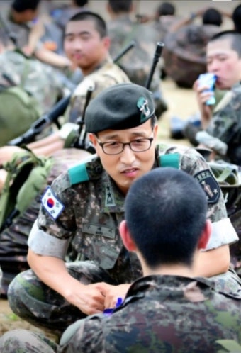 육군훈련소 구재서 소장 전역감사 환송예배·전역식
