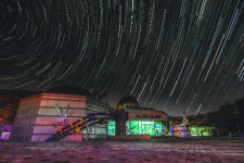 별 따러 우주여행 떠나볼까