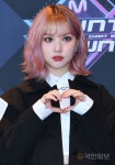 엠카운트다운, 러블리한 핑크 헤어 여자친구 은하