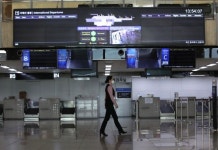 [포착] 김포공항 국제선 ‘셧다운’…사상 첫 ‘이용객 0명’