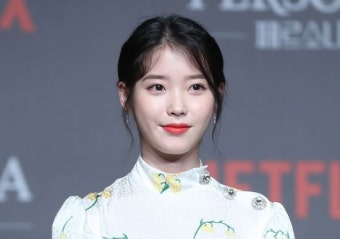 아이유, 어린이날 맞아 1억원 기부… “5년간 8억원 이상”