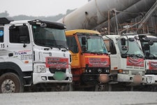 부산·경남 레미콘 총파업…접점 못 찾는 ‘운반비 인상’