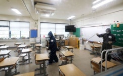 강서구 학원 강사 확진에 교문 닫은 초등학교…27일 등교개학은?