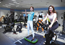 [포토] 신세계, 홈트레이닝 ‘워라밸 페어’