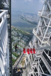 541m 상공 구름다리를 걷다…‘스카이브릿지’ 극강 체험기