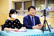 영상통화로 ‘온(溫)라인 축복 대심방’… 안산 꿈의교회, 비대면으로 1260 가정 참여