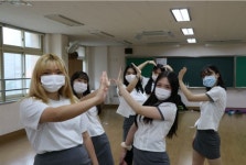 광주 중·고생 코로나19 예방수칙 댄스까지 선보여