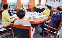 경남도, 50명 미만 교회 현장예배 허용