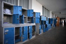 멈춘 시계탑, 방치된 잔디구장… “학생들에게 미안해 폐교 신청했어요” [이슈&탐사]